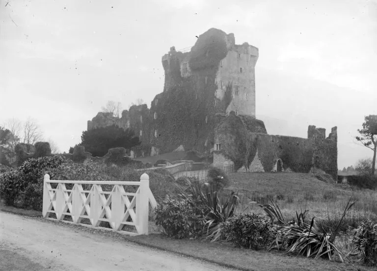 Ross Castle Killarney old photo 1900s